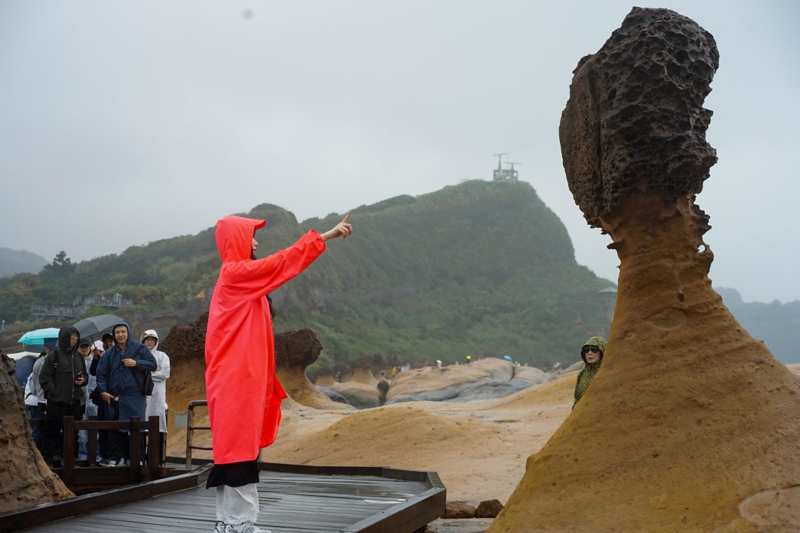 For decades, the public has worried that as the rock’s “neck” thins due to erosion, the “head” will eventually snap off.