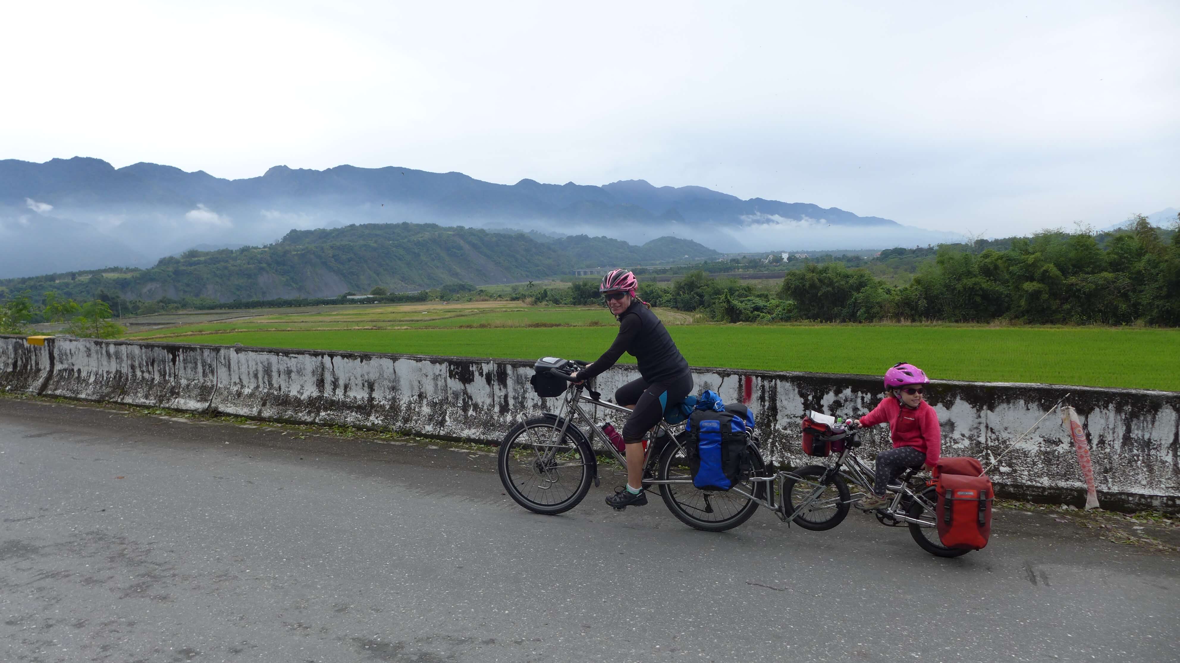 top 30 scenes of mytaiwantour_cycling in eastern taiwan